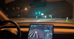 Tesla FSD Beta V9: First Night Drive! (2021.4.18.12)