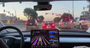 Tesla Engineer Tests FSD Beta 9 Update Around Town