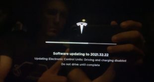 Tesla Software Update 2021.32.22 | FSD Beta