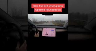 Tesla Full Self Driving Beta 2 – Tesla Living #Shorts