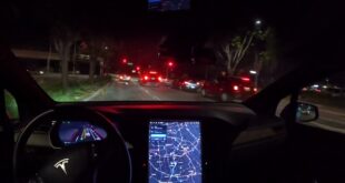 [FSD Beta 10.5] night drive with city and highway scenario