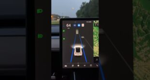 Tesla car's autopilot system confuses a moon with the yellow traffic light