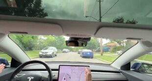 220602 – Tesla Full Self Drive Beta v 10.12.2 – Toronto Heavy Residential curves tight maneuvering