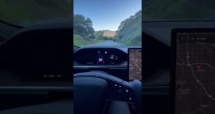Tesla Autopilot faces oncoming traffic