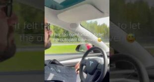 First Tesla Autopilot experience was just 🤯 #tesla #autopilot #teslamodel3 #fullselfdriving