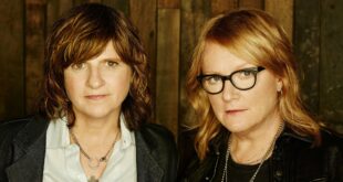 Breaking Presale code: Indigo Girls in Beverly, MA Dec 10, 2022