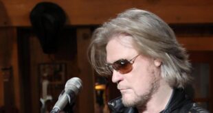 Presale alert: Daryl Halls event in Madison, WI Nov 27th, 2022