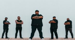 Live entertainment Alert: WJRR’s Holiday Hangout with Giovannie & The Hired Guns and 10 Years in Orlando, FL Dec 7th, 2022