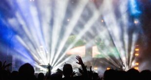 Presale Code: Christmas Misfits: A Drag Holiday Extravaganzas show in Tysons, VA Dec 8th, 2022