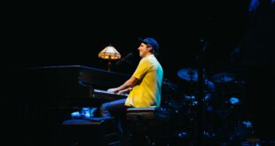 Live entertainment Alert: The Old Friends Acoustic Tour starring Ben Rectors concert in Denver, CO May 6th, 2023