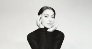 Presale passwords: Monica Bellucci at Beacon Theatre in New York Jan 27th, 2023