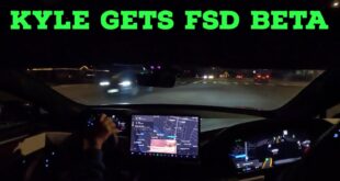 I Finally Got Tesla FSD Beta! First Drive And Raw Impressions In My Model S At Night