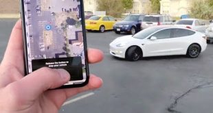 Watch Tesla Smart Summon In real life Self autonomous 2.0 Autopilot FSDBETA #4k  #tesla