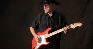 Live entertainment news: Dave Mason w/Special Guest The Outlaws at Rialto Square Theatre in Joliet May 24th, 2023