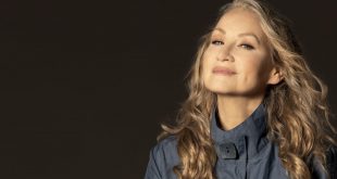 Presale Code: Joan Osbornes performance in Portsmouth, NH Aug 11th, 2023