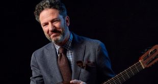Concert ALERT: John Pizzarelli in Portsmouth, NH Dec 15th, 2023