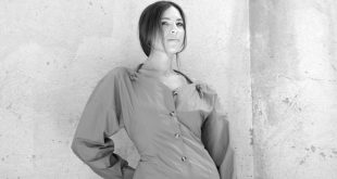 Hot Presale Code: We Met At Acme at Crystal Ballroom at Somerville Theatre in Somerville Jul 27th, 2023