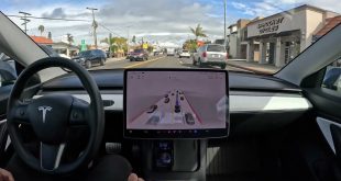 30 Minute Drive on Tesla Full Self-Driving Beta 10.69.25.2