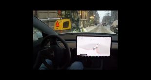 Autopilot Goes Through Tight Road ❄️ – Tesla FSD Beta #Shorts