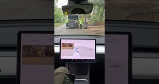 😬very tight FSD Beta😢 #shorts #tesla  #elonmusk #tech #technology #autopilot #fsdbeta