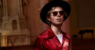 Do you want to order tickets early to see Beck & Phoenix: Summer Odyssey at Hartford HealthCare Amphitheater in Bridgeport Sep 6th, 2023