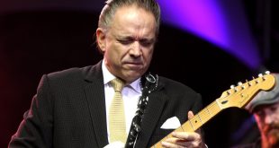 Important Presale: Jimmie Vaughan & The Tilt-A-Whirl Bands concert in Memphis, TN Aug 12th, 2023