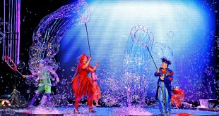 Presale: B – The Underwater Bubble Show at Genesee Theatre in Waukegan Nov 4th, 2023