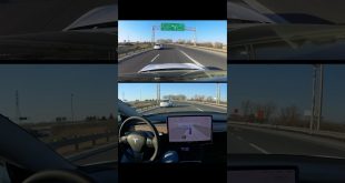 Autopilot Navigates Highway Intersection – Tesla FSD Beta #Shorts