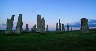 Do you want to get tickets early to see Joy to the World by Jenny Oaks Baker & Family Four in Thousand Oaks, CA Dec 19th, 2023