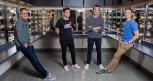 Presale: Pod Save America in New Orleans, LA Nov 10th, 2023