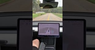 🚶self driving Tesla🔥 #shorts #tesla  #elonmusk #tech #technology #autopilot #fsdbeta