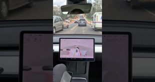 📮Tight pass👍  #shorts #tesla #teslacheck #elonmusk #tech #technology #autopilot #fsdbeta #magic