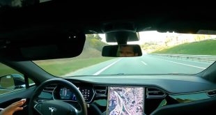 POV – Tesla Autopilot İstanbul Trafiğinde Nasıl Çalışır?