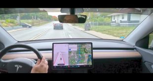 Difficult Left Turn with Tesla Autopilot Beta 10.69.2.3