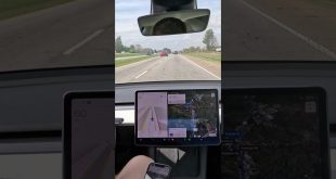 Tesla yells⚠️#shorts #tesla #teslacheck #elonmusk #tech #technology #autopilot #fsdbeta #magic