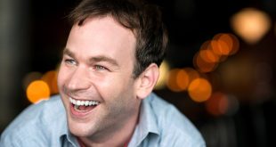 Hot Tour announcement alert: Mike Birbiglia Live! at Moore Theatre in Seattle Jan 21st, 2024