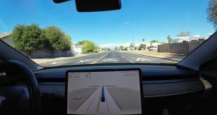 Tesla FSD 11.4.4 slows itself for speed bumps