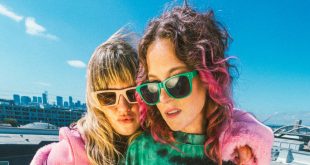Who wants to purchase presale tickets early for Deap Vally – Live For The Last Time at Crystal Ballroom at Somerville Theatre in Somerville Feb 18th, 2024
