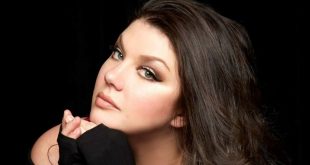 Hot touring announcement ALERT: Jane Monheit – Holiday Show in Portsmouth, NH Dec 5th, 2023