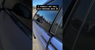 I Finally got FSD Beta and its INSANE! 🤯😳