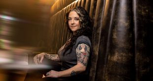 Breaking Presale Code: Ashley McBryde: The Devil I Know Tours event in Knoxville, TN Apr 20th, 2024