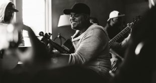 Presale Code: Israel & New Breed x Friends- Decades Tours concert in Chattanooga, TN Apr 14th, 2024