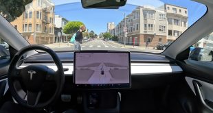Raw 1x: First Drive on Tesla Full Self-Driving Beta 11.4.4