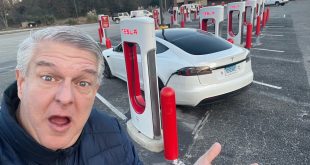 Hilarious First Tesla FSD Beta Attempt!