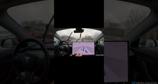 Tesla – FSD Beta 11.3.4 – Highlights – Turn Signal Use Needs Improvement #shorts