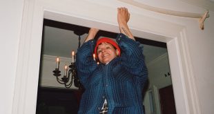 New Presale Information: Adrianne Lenker at Paramount Theatre in Seattle Jun 22nd, 2024